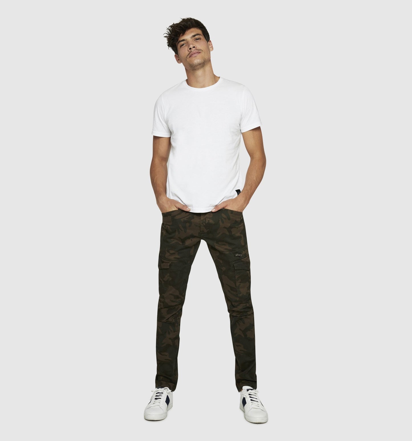 Pantalon TONVUI MAHEVAN