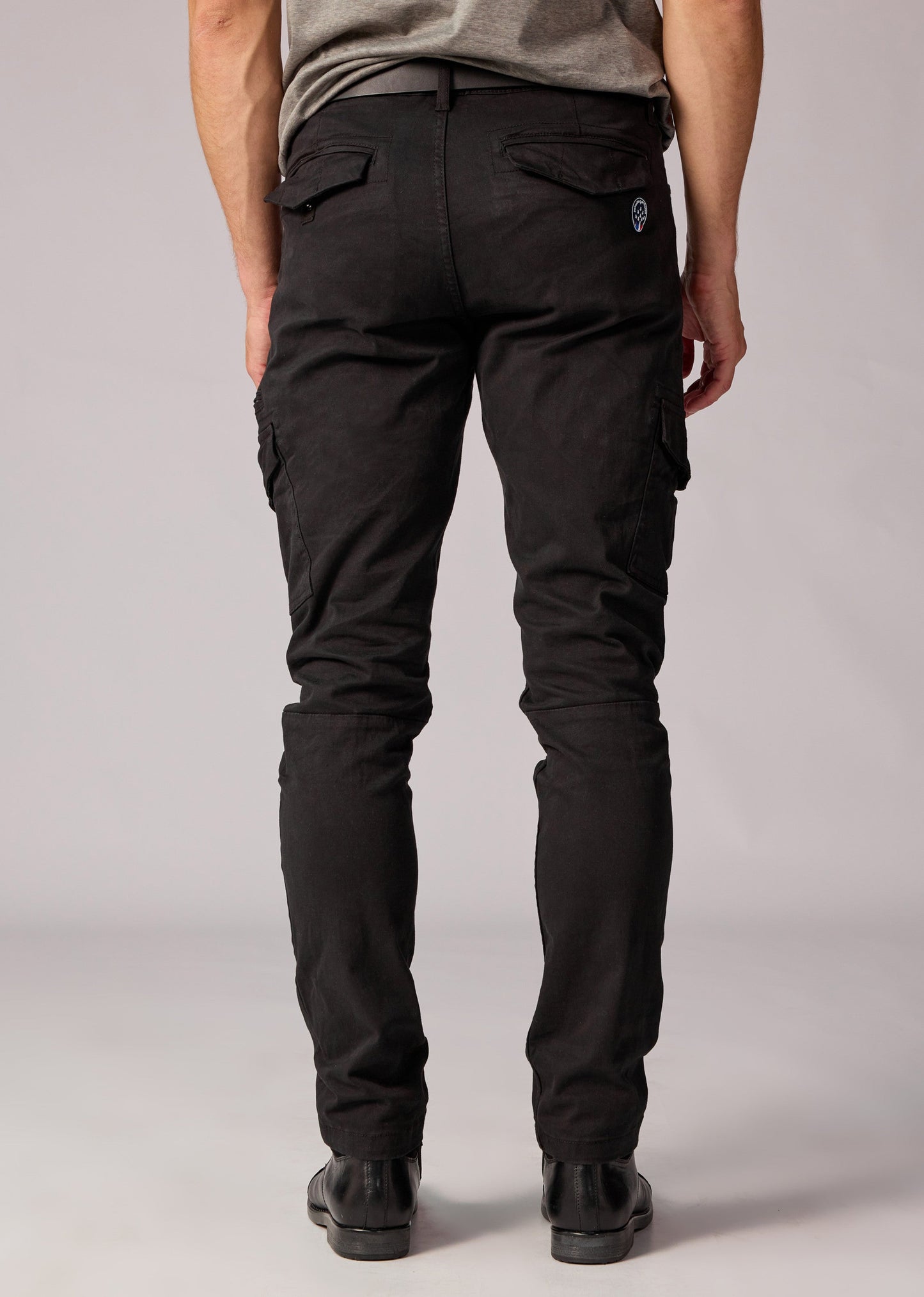 Chino noir LARGO MAHEVAN