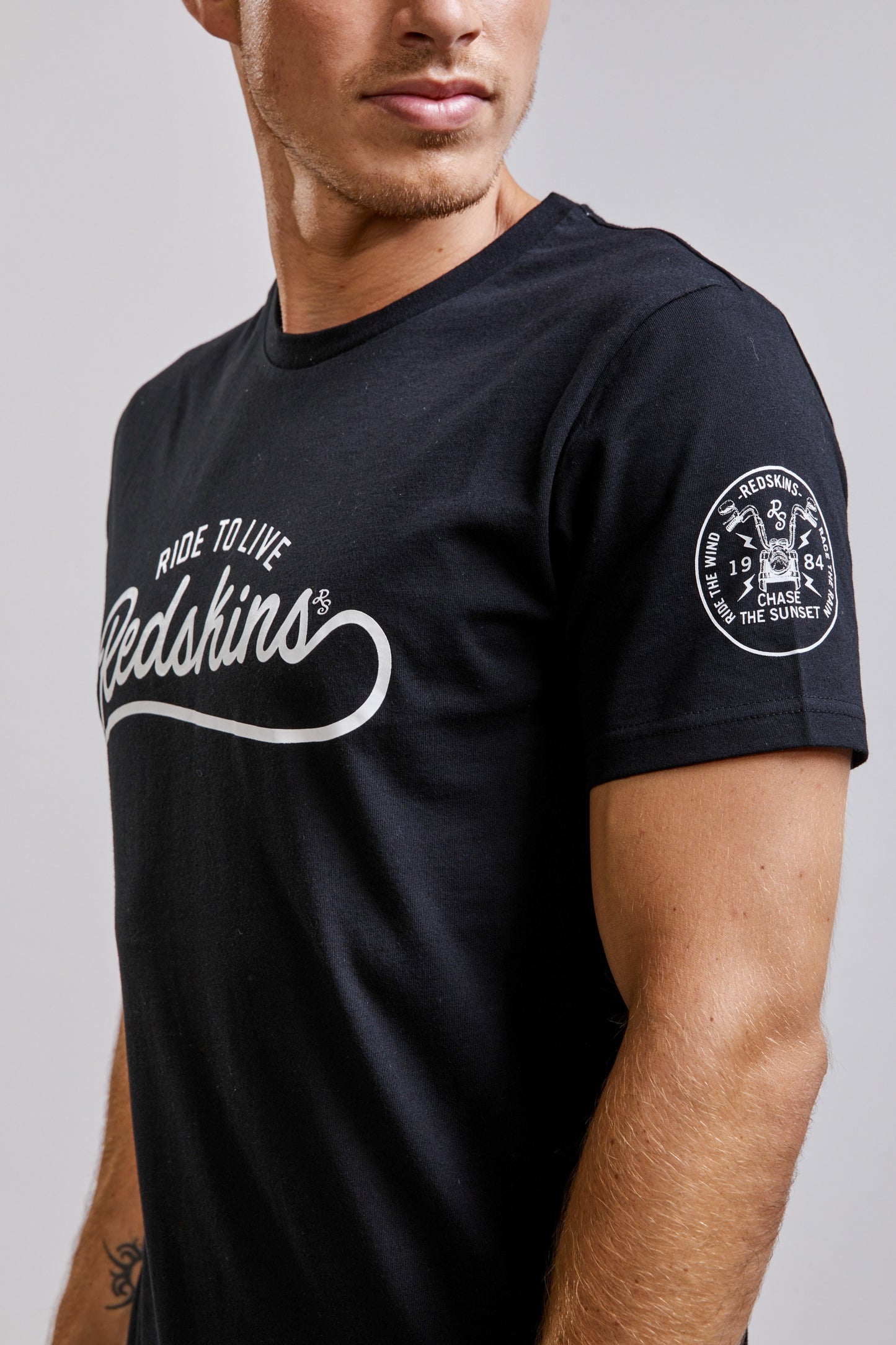 T-shirt NATIVE WAKER