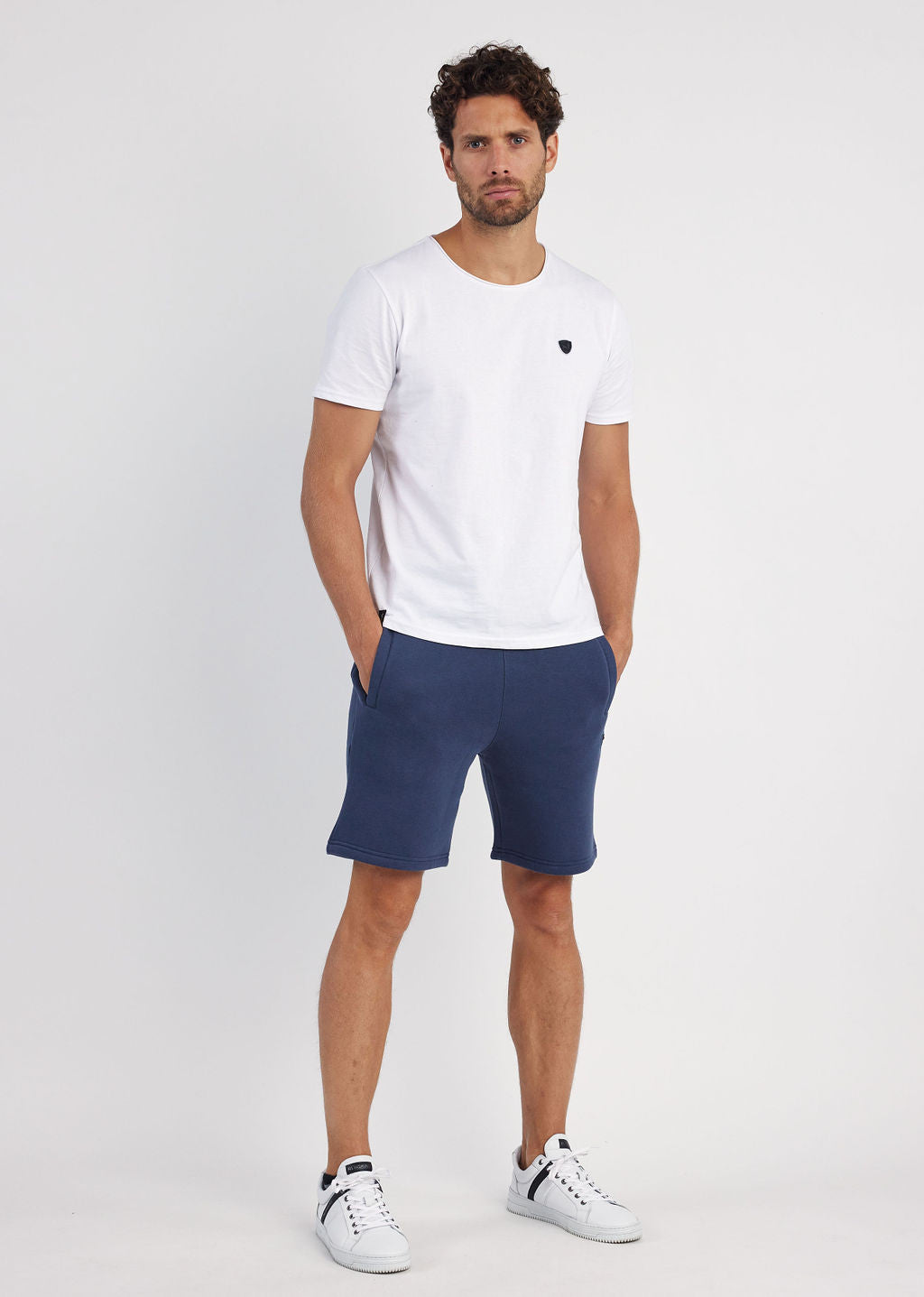 Short Jogging REMAIN POSTER