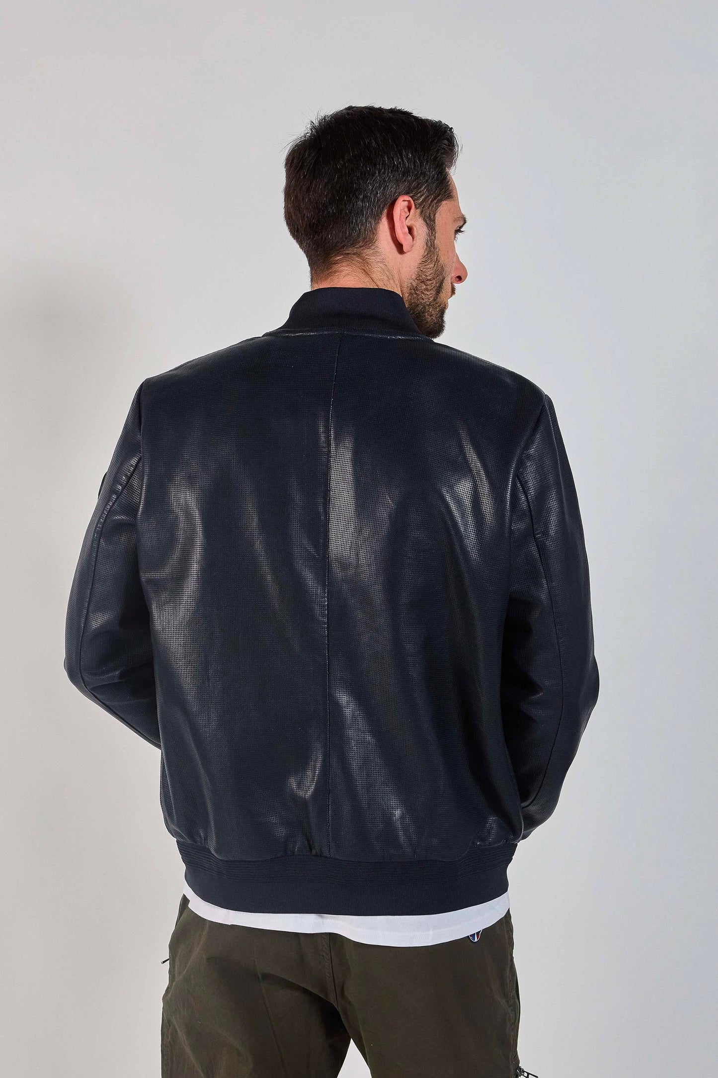 Cuir bleu marine TURBO JET