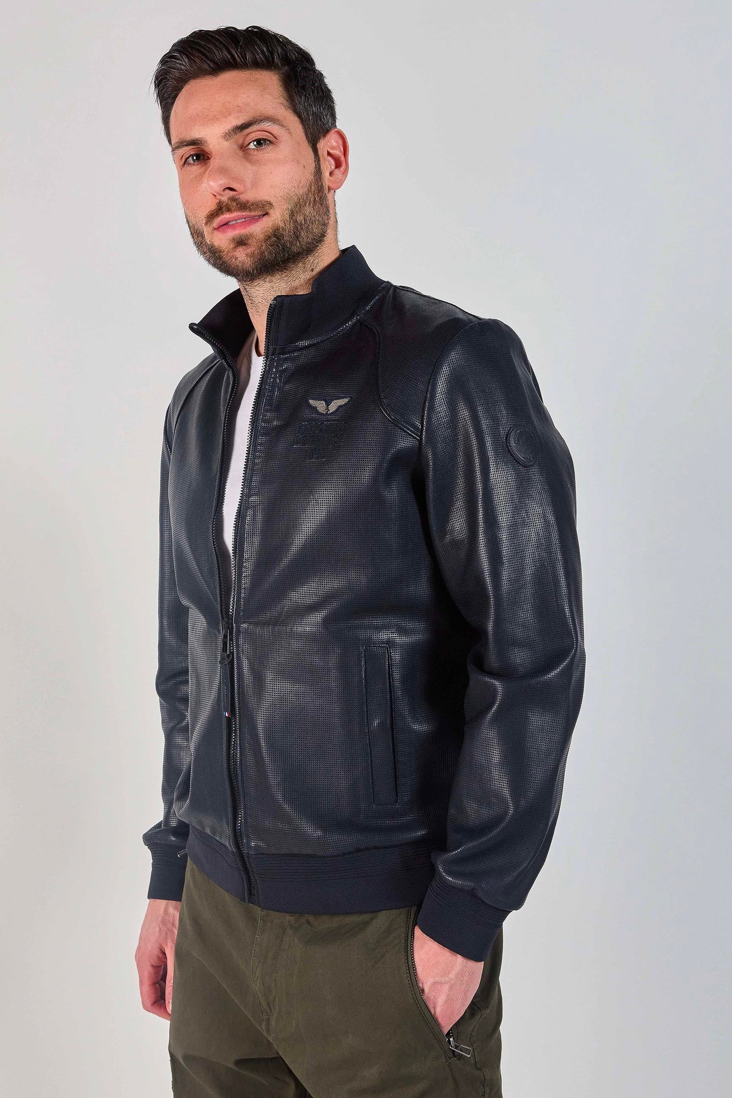 Cuir bleu marine TURBO JET