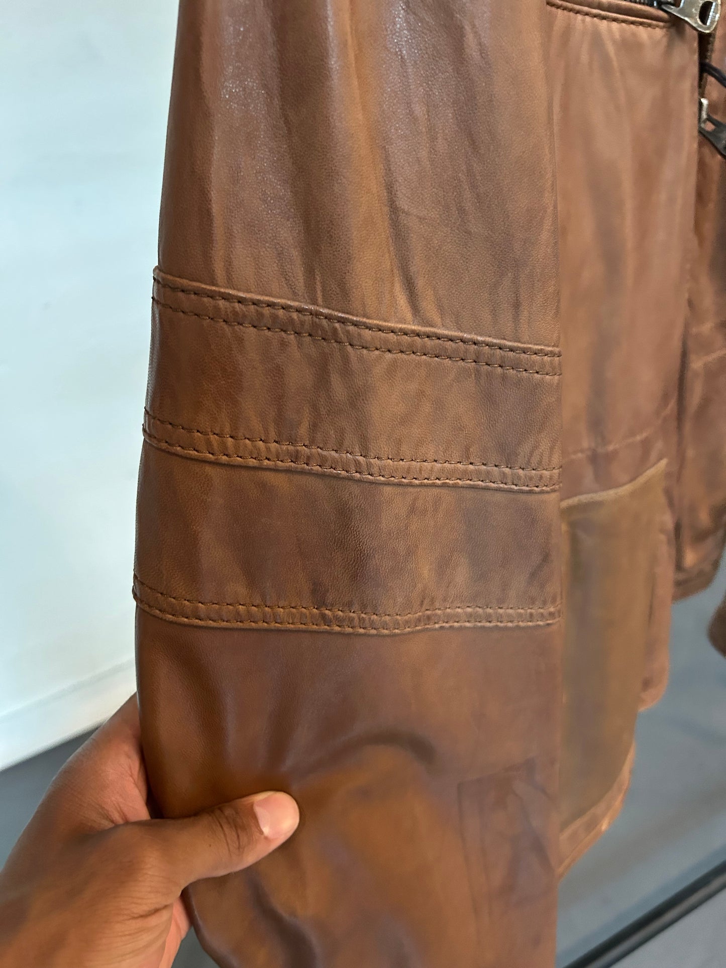 CUIR ECHANTILLON HOMME 4