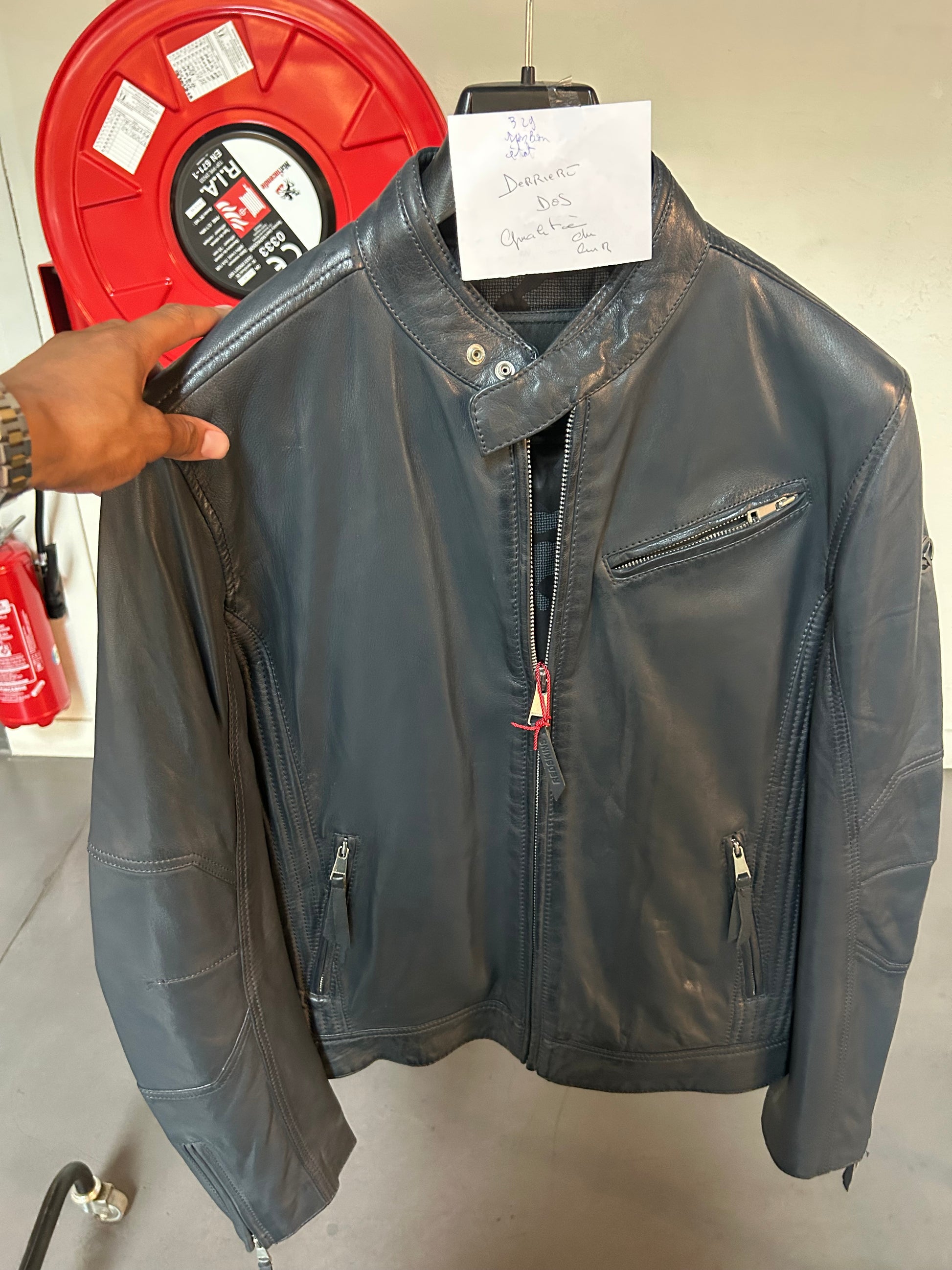 CUIR ECHANTILLON HOMME 7