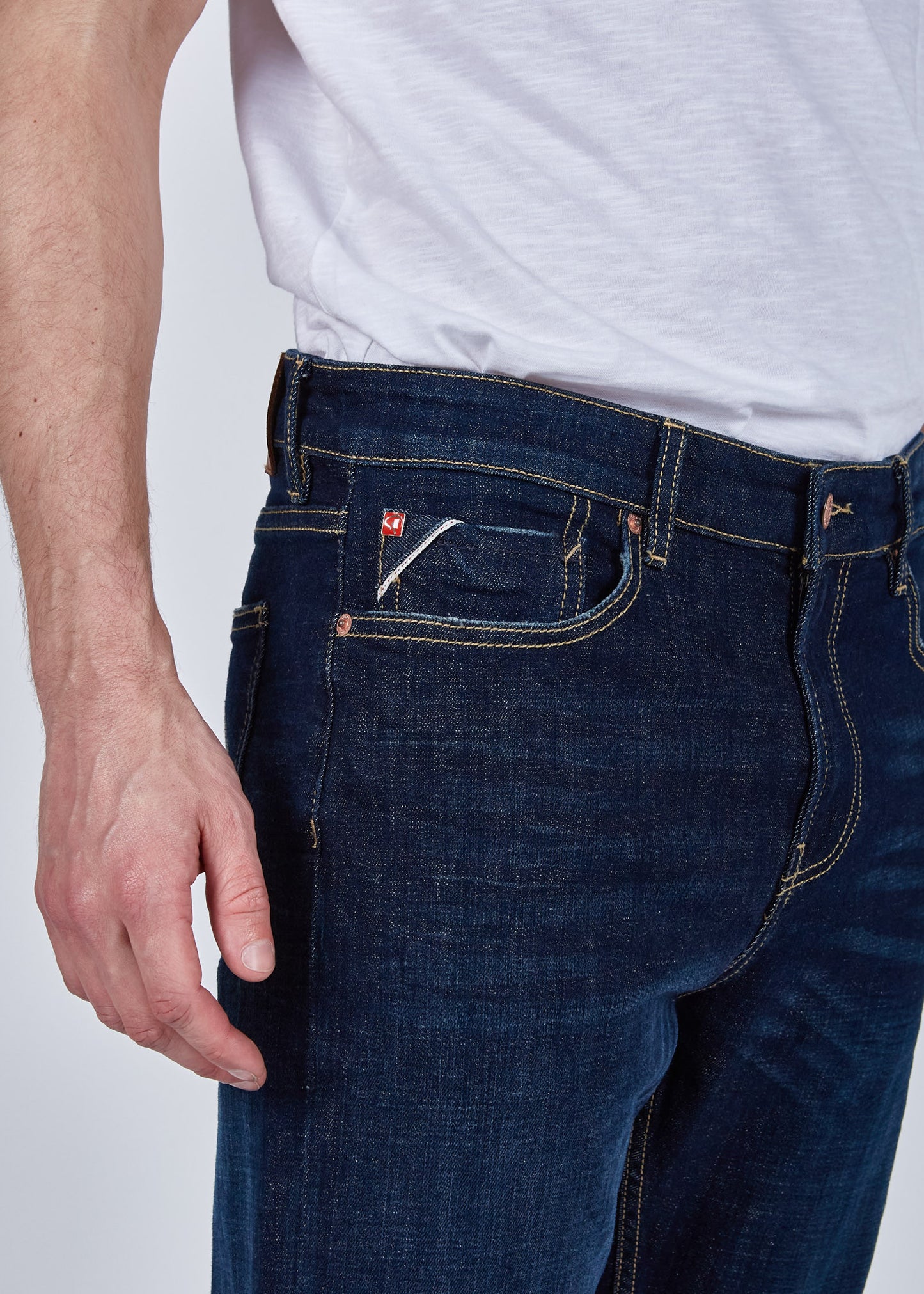JEANS EDEN REACHER