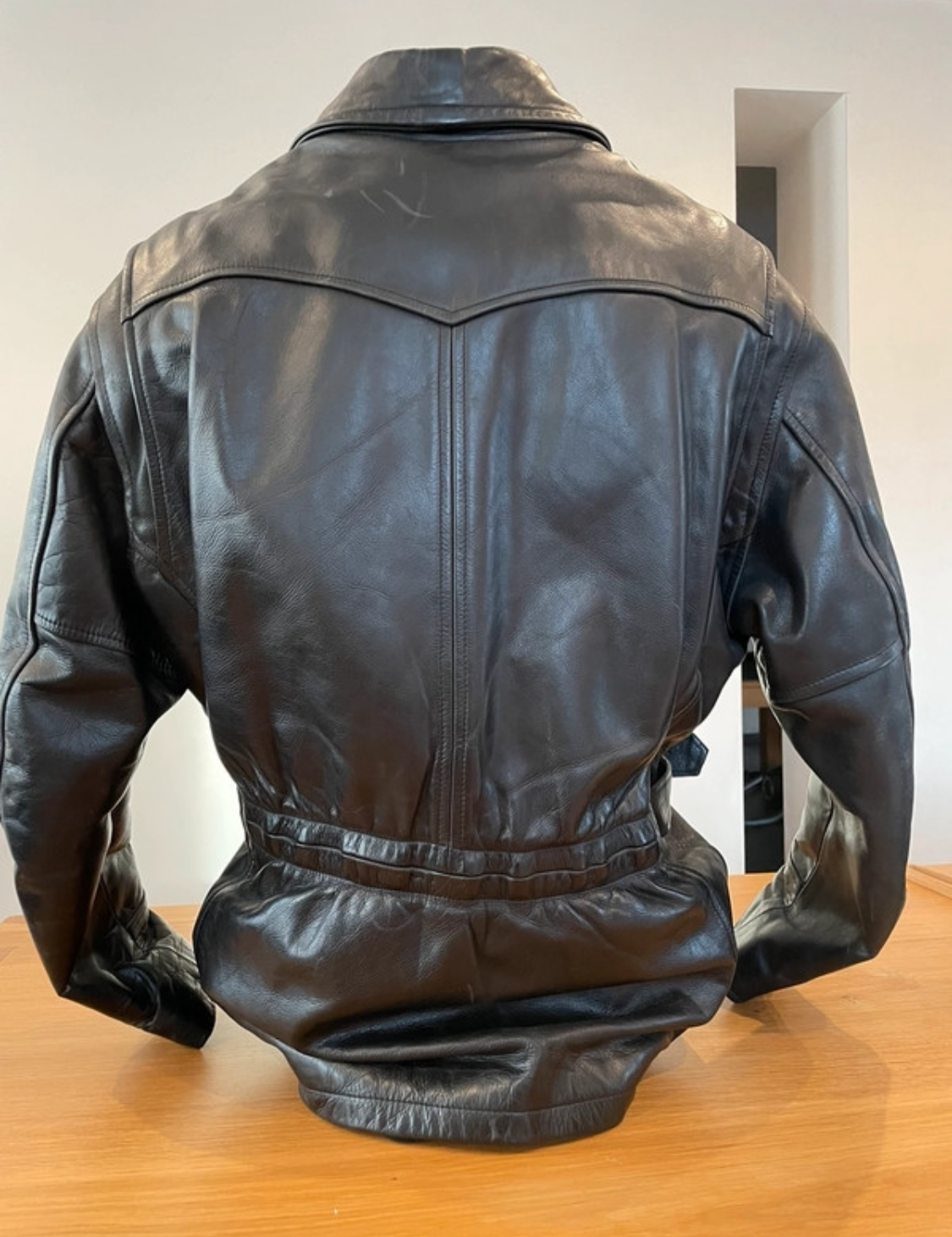 Veste cuir style motard