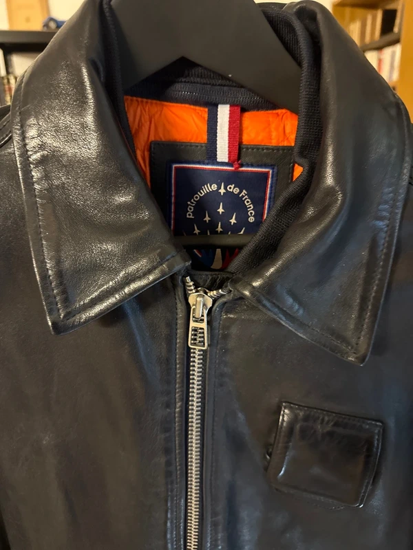 Cuir bleu marine JAEGGER ALPHA