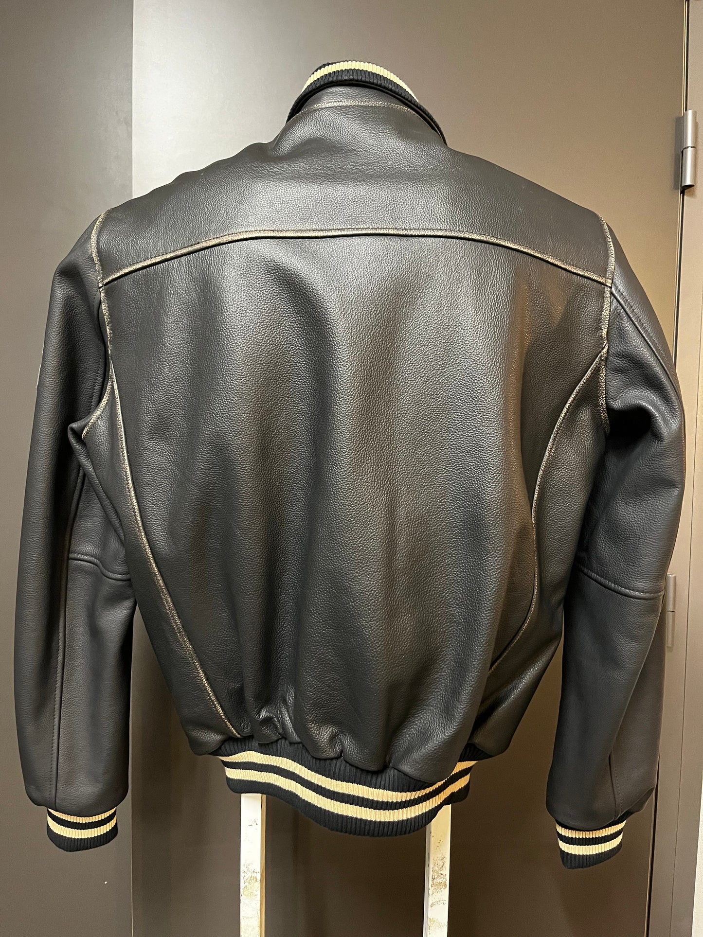 Blouson en cuir noir SKATEBOARD COHIBA