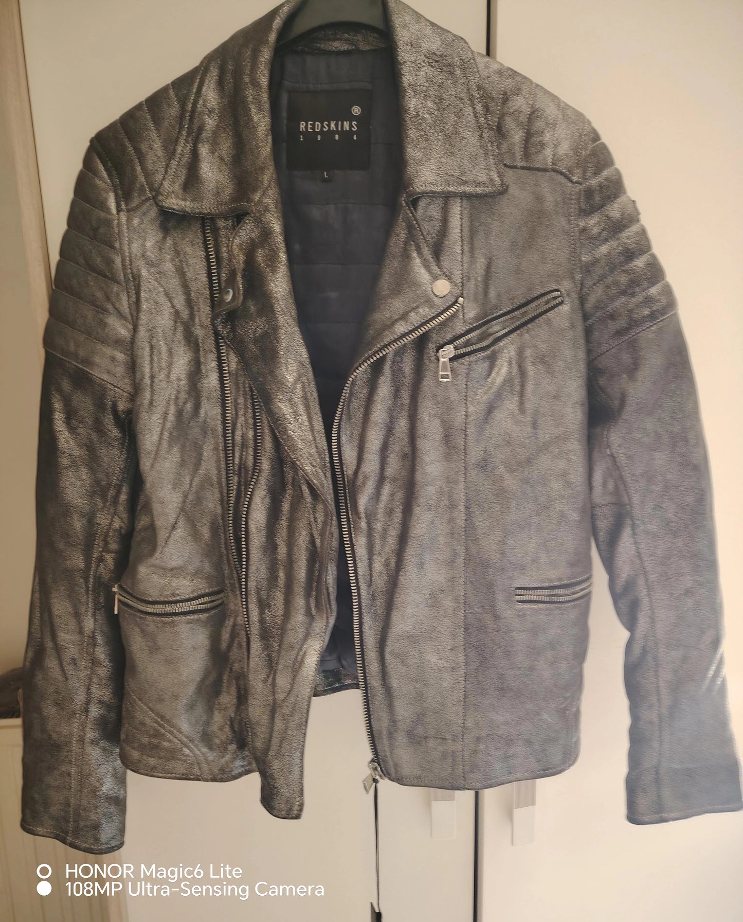 Perfecto homme gris métallisé