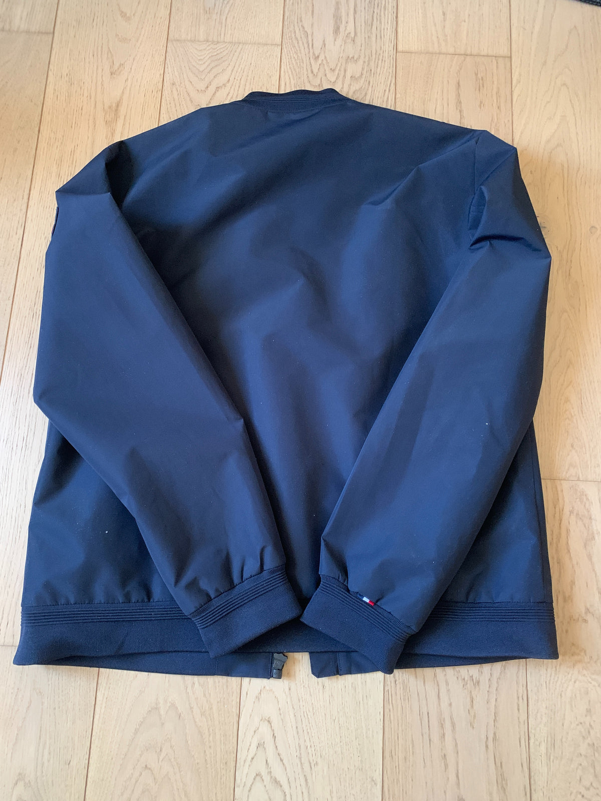 La veste imperméable Crew Airjet de la Patrouille de France