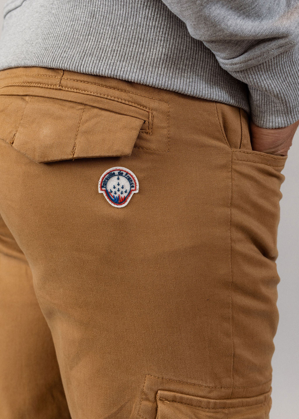 Chino camel LARGO MAHEVAN