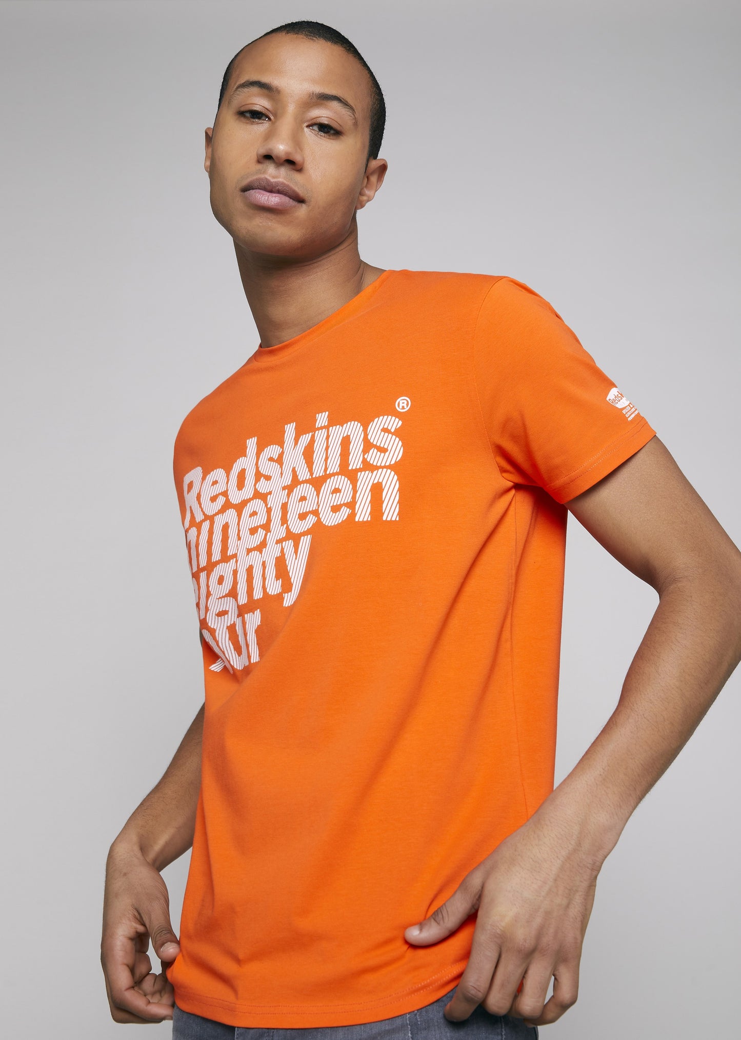 T-shirt TONE CALDER
