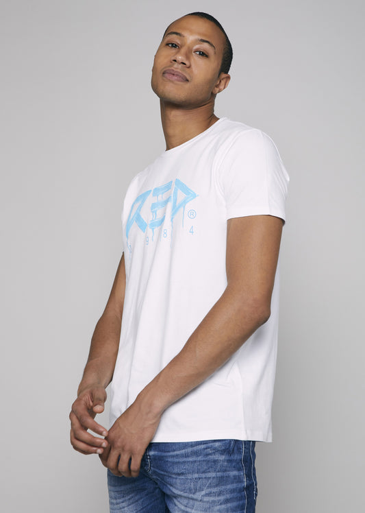 T-shirt UNDEFEATED LIFTED