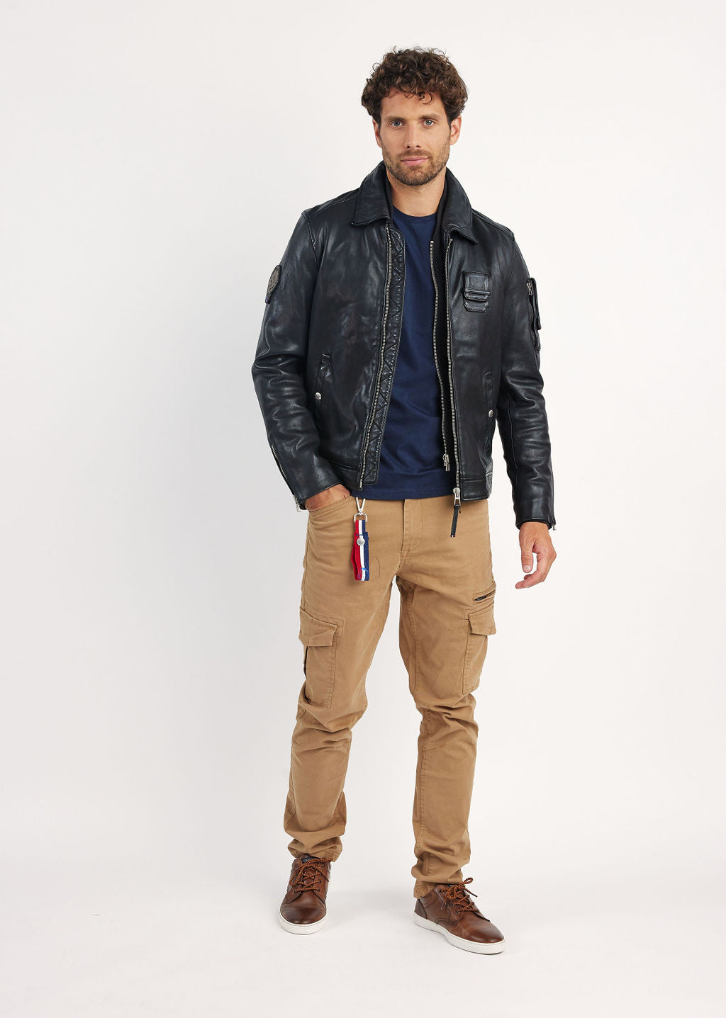 Cuir noir JAEGGER ALPHA
