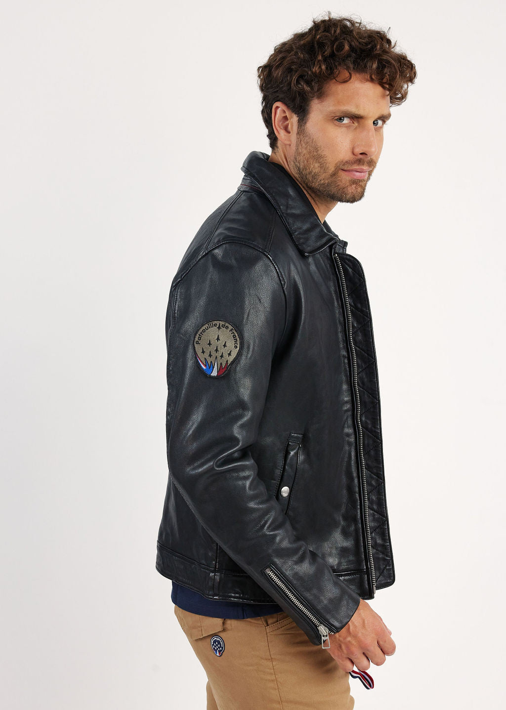 Cuir noir JAEGGER ALPHA