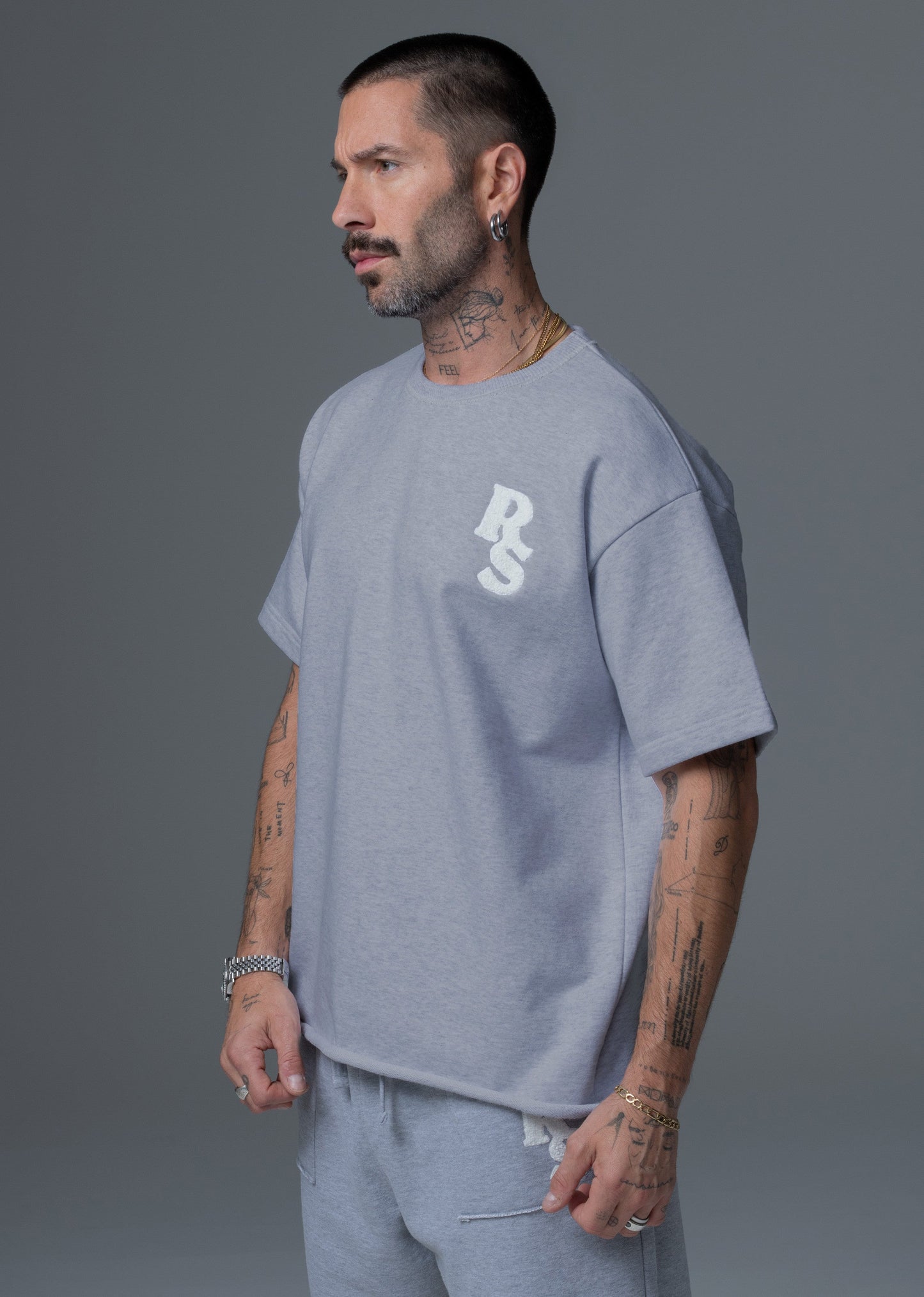 Sweatshirt gris KEY MOST