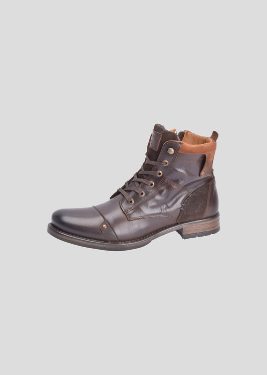 Boots YANI