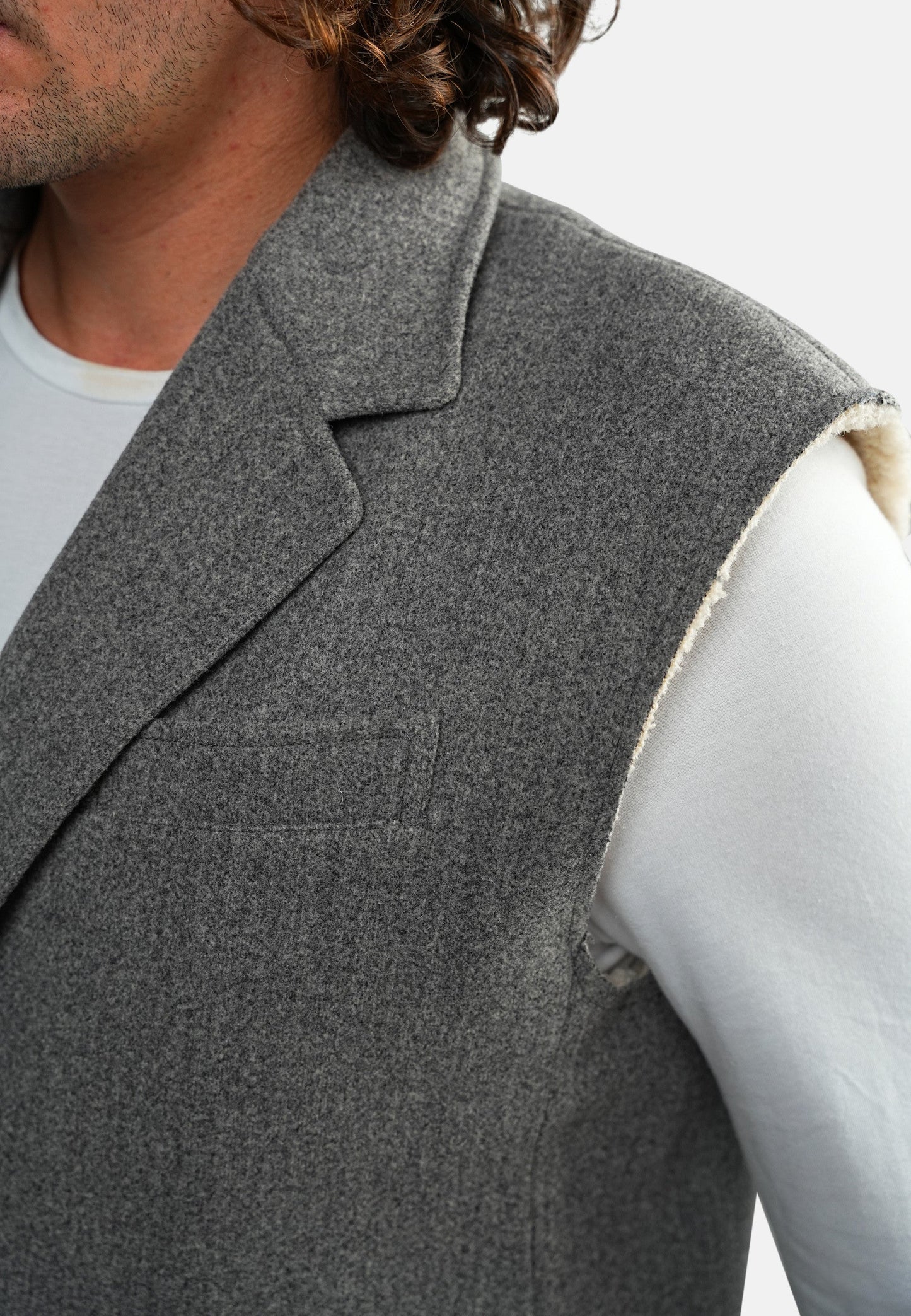 Veste sans manche grise TRUMAN LUCIE