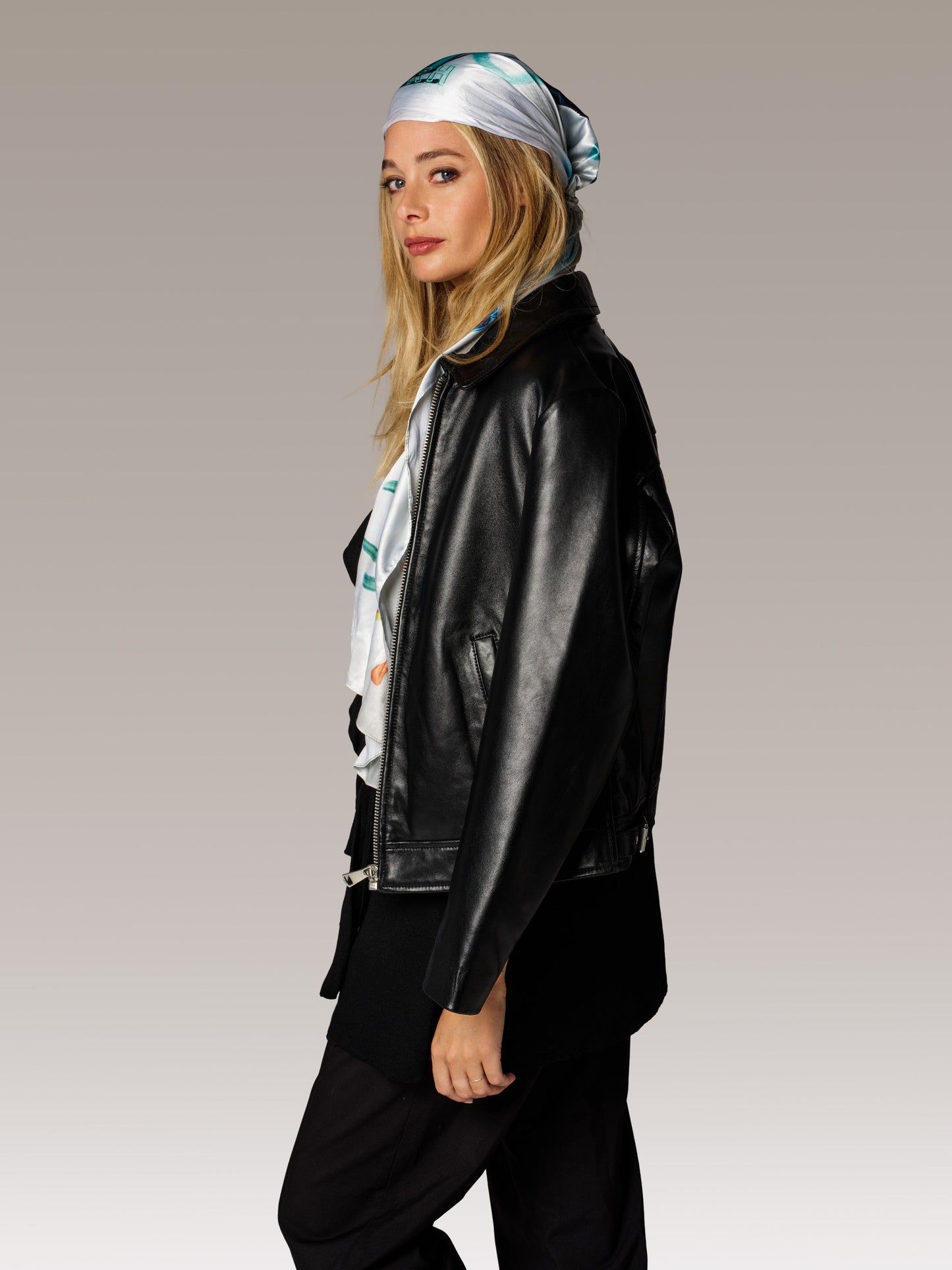 Blouson en cuir noir SUZY TOKYO