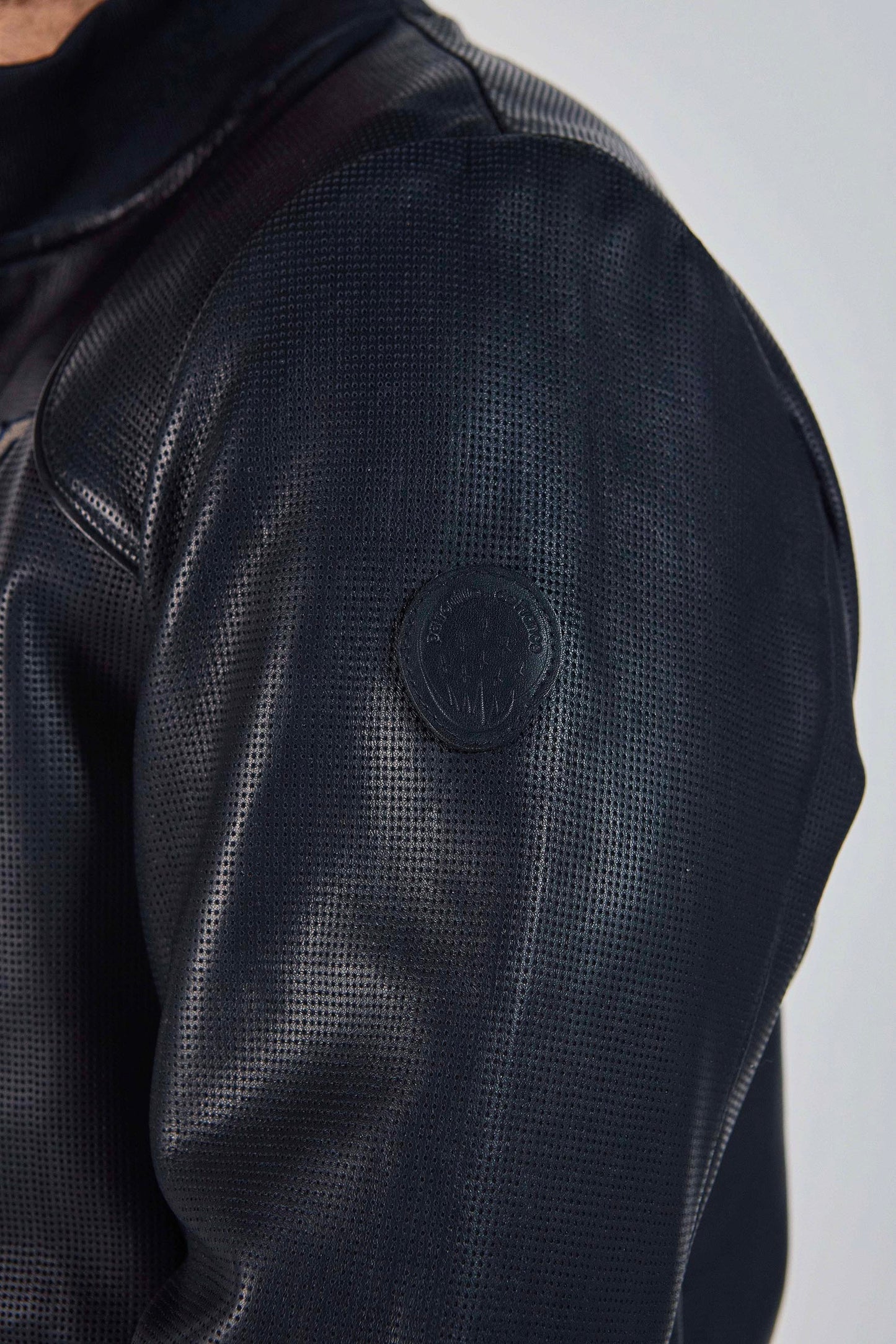 Cuir bleu marine TURBO JET