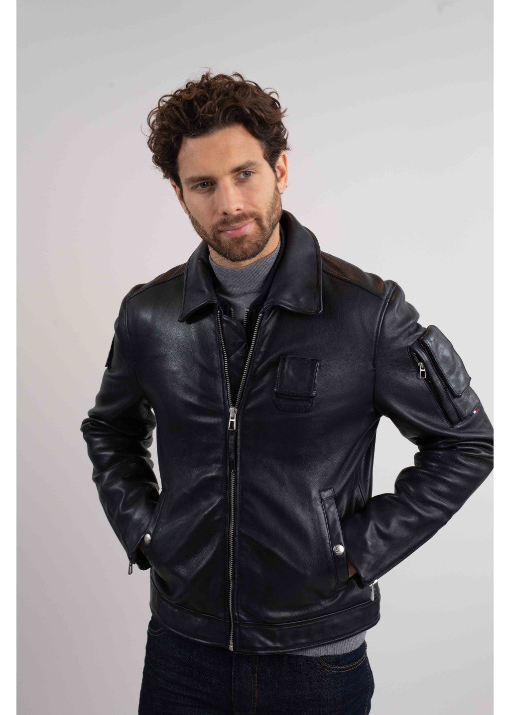 Cuir bleu marine JAEGGER ALPHA