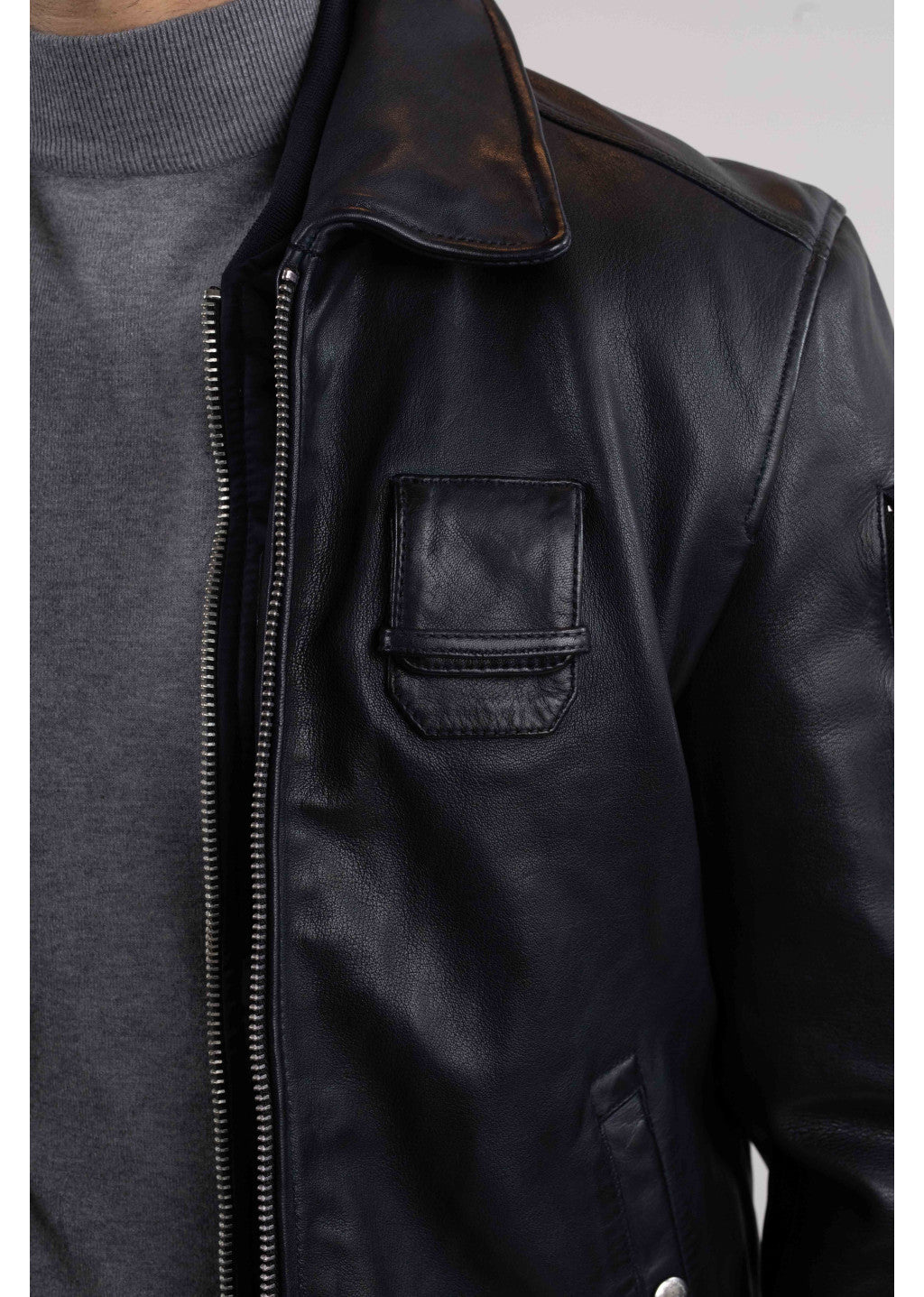 Cuir bleu marine JAEGGER ALPHA