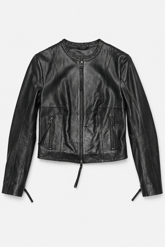 CUIR FEMME PERFOREE